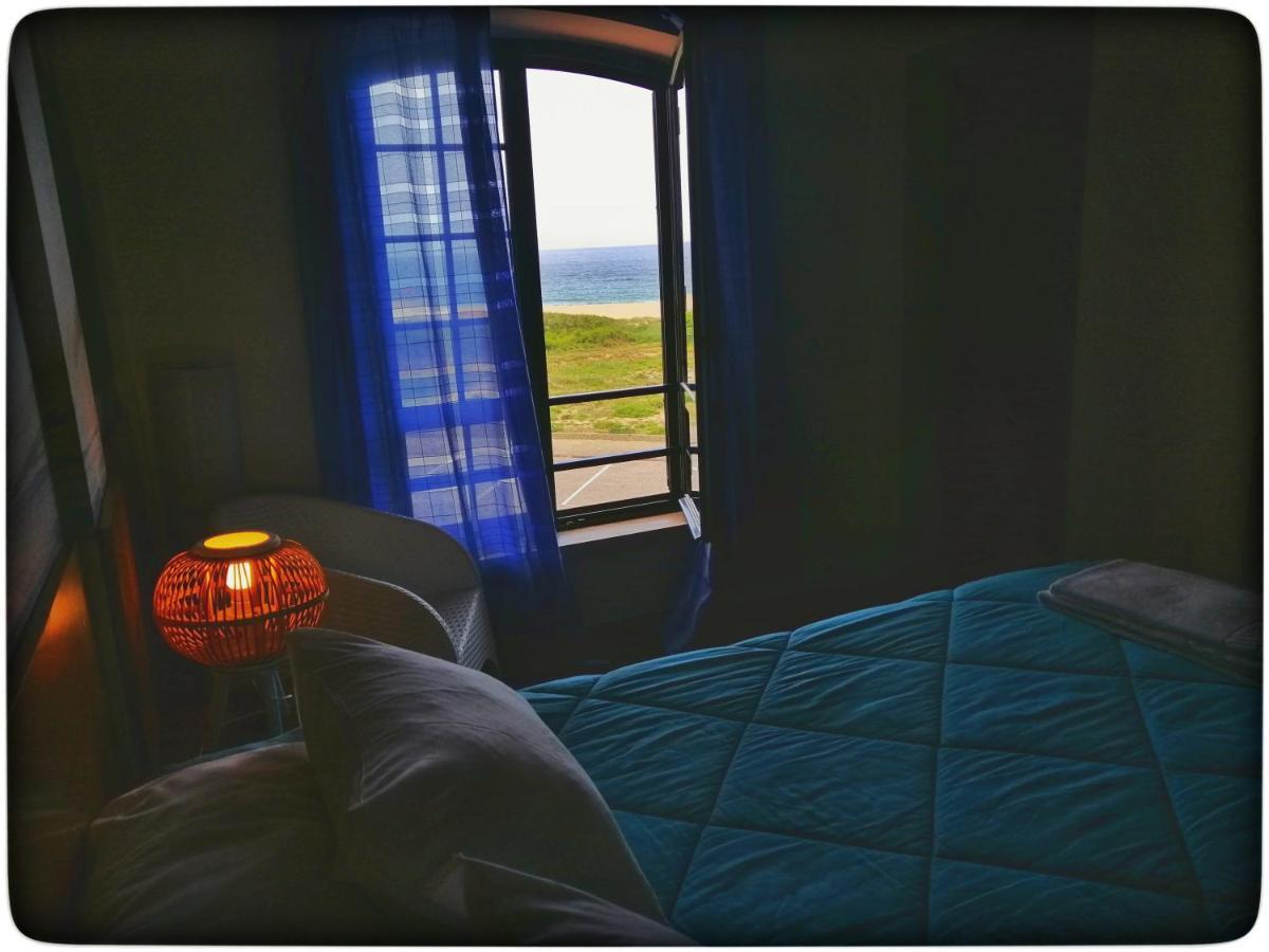 Supertubos Beach Hostel Atouguia Da Baleia Ngoại thất bức ảnh