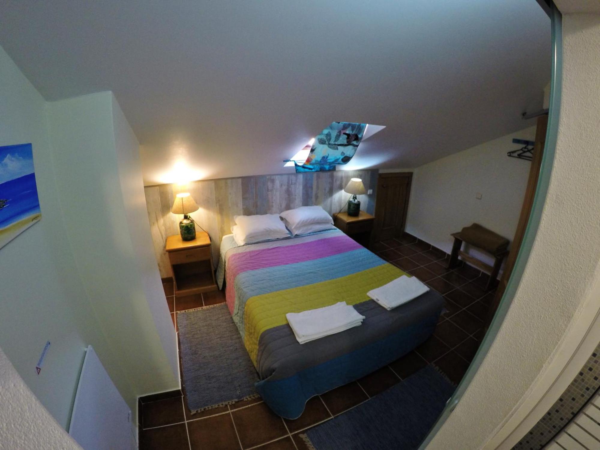 Supertubos Beach Hostel Atouguia Da Baleia Ngoại thất bức ảnh